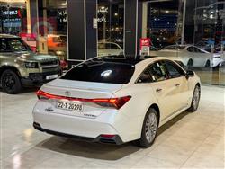 تويوتا أفالون